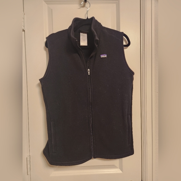 Patagonia Jackets & Blazers - Patagonia Women's Black Vest